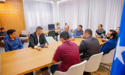 Mâncio Lima discute adesão ao sistema de Nota Fiscal Eletrônica da Receita Federal