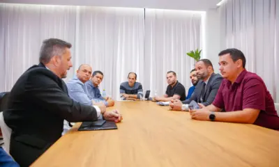 Receita Federal e municípios do Juruá debatem adesão ao sistema de Nota Fiscal Eletrônica