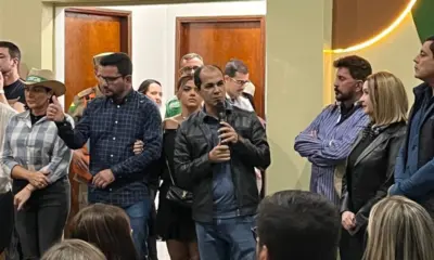 “Cruzeiro do Sul está pequena para tanta gente”, diz Zequinha na abertura da ExpoJuruá