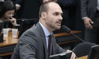 Prazo de licença de mandato de Eduardo Bolsonaro termina neste domingo (20)