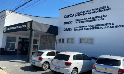 Polícia Civil cumpre mandados por roubo, homicídio e violência familiar em Rio Branco