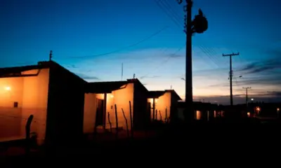 Governo Federal estuda executar diretamente o Luz para Todos no Amazonas