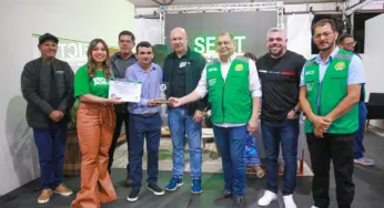 Empresários são homenageados no Espaço Indústria da Expoacre Juruá 2025