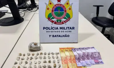 Homem é preso ao tentar descartar drogas em praça do Rui Lino