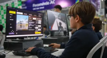 GOVTEC Hub na Expoacre Juruá conecta juventude às tecnologias emergentes