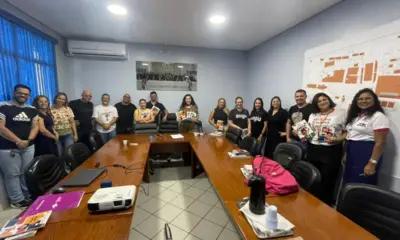 Representantes de escolas participam de reunião técnica sobre Olimpíadas de Educação Financeira
