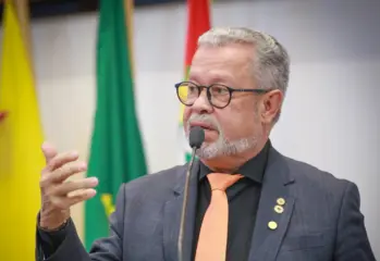 Afonso Fernandes apresenta moção pela morte de Reginaldo Cordeiro