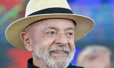 Lula decide vetar aumento de deputados
