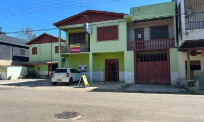Há 13 anos desativada, antiga rodoviária mantém comércios em Rio Branco