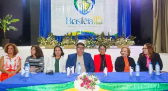 Com livro lançado no aniversário de Brasiléia, professora Dolores eterniza trajetória de vida e educação