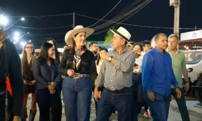 Bocalom prestigia segunda noite da Expoacre e destaca presença da prefeitura na feira