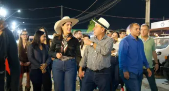 Bocalom prestigia segunda noite da Expoacre e destaca presença da prefeitura na feira