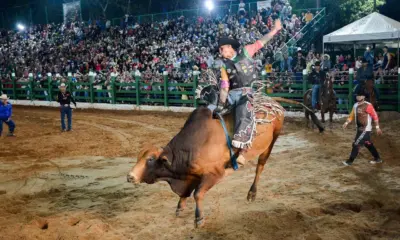 Final do Rodeio ocorre hoje e promete arena lotada na sexta noite da Expoacre 2025
