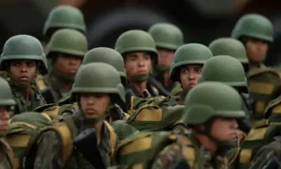 Senadores aprovam MP que aumenta vencimento de militares