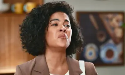 Na miséria e grávida, Fátima implora ajuda a Raquel e cai do cavalo em Vale Tudo