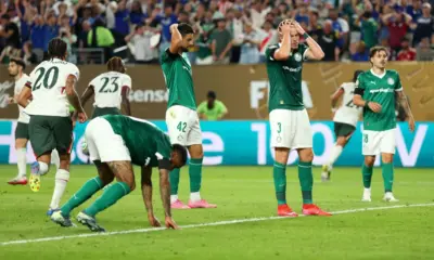 Weverton falha, Palmeiras perde para Chelsea e dá adeus ao Mundial
