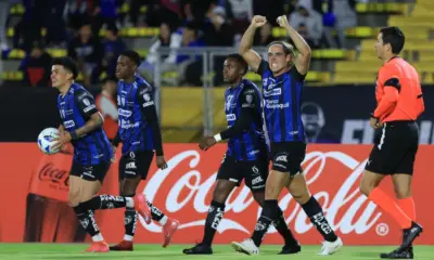 Sul-Americana: com um a menos, Vasco é goleado pelo Del Valle e se complica