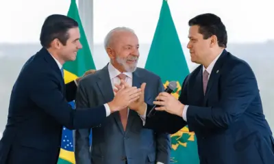 Lula aparece com Hugo e Alcolumbre no Planalto em gesto de reaproximação