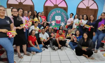 Escolas da zona rural recebem livros e ‘Cantinho da Leitura’ em Brasileia