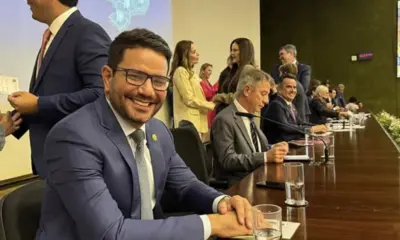 Em convenção, Gladson destaca fortalecimento da democracia