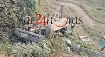 Carro com seis ocupantes perde freios e capota em ribanceira no Acre