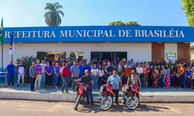 Prefeitura de Brasiléia recebe motos e recursos para iluminação pública