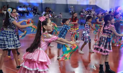 Tradição e cultura marcam o Arraial Cultural da Escola SESI de Referência