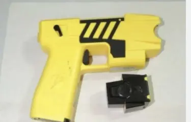 Homem invade casa de mãe, tenta pegar arma de PM e acaba preso em Cruzeiro do Sul