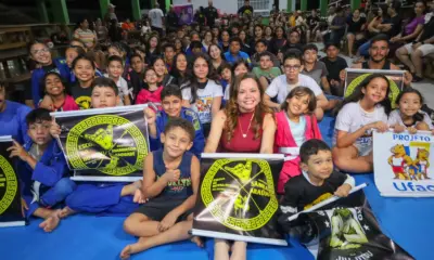 Michelle destina emenda parlamentar para fortalecer a Escola de Luta Livre em Rio Branco