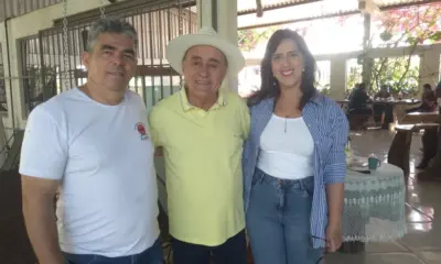 Bocalom viaja de carro a Feijó para prestigiar Festival do Açaí e conhece de perto as dificuldades
