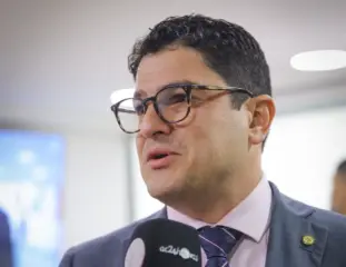 Eduardo Ribeiro defende Naluh e prega harmonia entre poderes: “consenso tem que reinar”