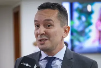 Adailton Cruz denuncia devolução de quase meio milhão em emendas