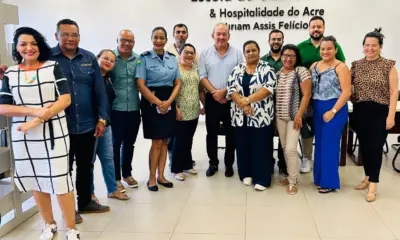 Governo reúne representantes comunitários para tratar sobre programa de liderança