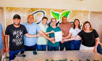 Zequinha Lima repassa R$ 100 mil para Casa de Recuperação Reviver de Cruzeiro do Sul