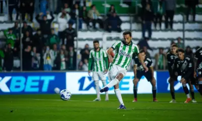 Nenê marca, e Vasco perde para Juventude em jogo atrasado do Brasileirão