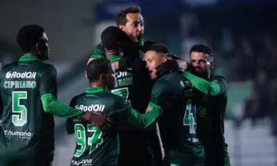Corinthians perde para Juventude no Jaconi e termina 1º turno longe do G6