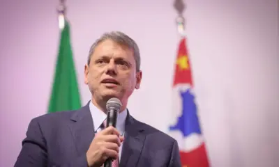 Tarcísio planeja nova ida a Brasília para articular anistia a Bolsonaro