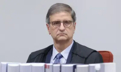 Gonet começa acusação contra Bolsonaro e réus por tentativa de golpe