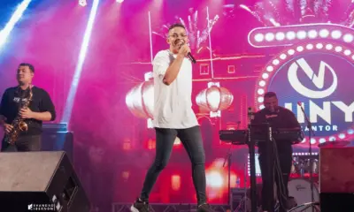 Vinny Cantor e carnaval fora de época agitaram o Festival do Coco em Mâncio Lima