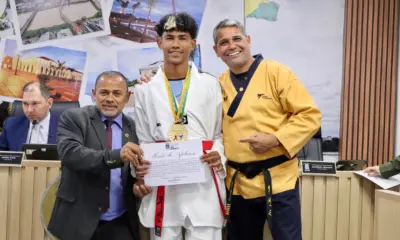 Acreanos que vão disputar Mundial e Copa América de Taekwondo são homenageados