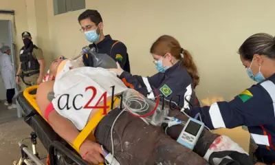 Colisão entre motocicletas deixa homem em estado grave