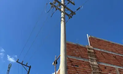 Energisa alerta sobre os riscos de trabalhar próximo a rede elétrica