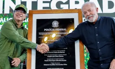 Presidente da Colômbia alerta em Manaus sobre risco de ofensiva dos EUA na América do Sul