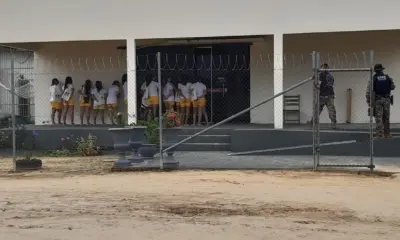 Presas podem ser transferidas de Cruzeiro do Sul ou usar tornozeleiras durante reforma