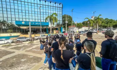 Policiais penais protestam por convocações e melhorias no sistema penitenciário