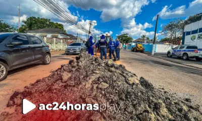 Obras de intervenção na Rua Floriano Peixoto agrava congestionamento no centro da capital