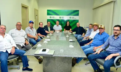 Mailza recebe documento com prioridades do agro em reunião com Fórum Empresarial