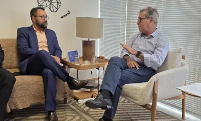 Jorge Viana recebe prefeito de Feijó e reforça apoio ao desenvolvimento econômico do município