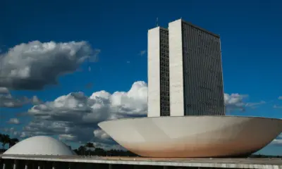 Concurso Câmara dos Deputados: novo edital autorizado; veja cargos