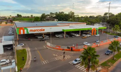 Mercale comemora 9 anos com campanha inédita “Meu Selinho”